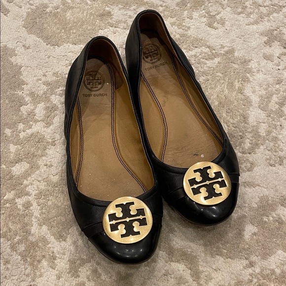 Tory Burch black Cap Toe Ballet Flats
Size 9 - Picture 2 of 11